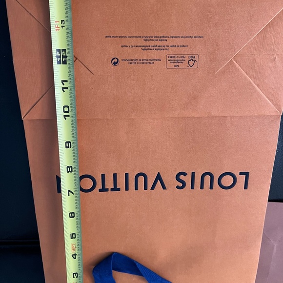 Louis Vuitton Bags and Small Boxes Authentic - Picture 10 of 11